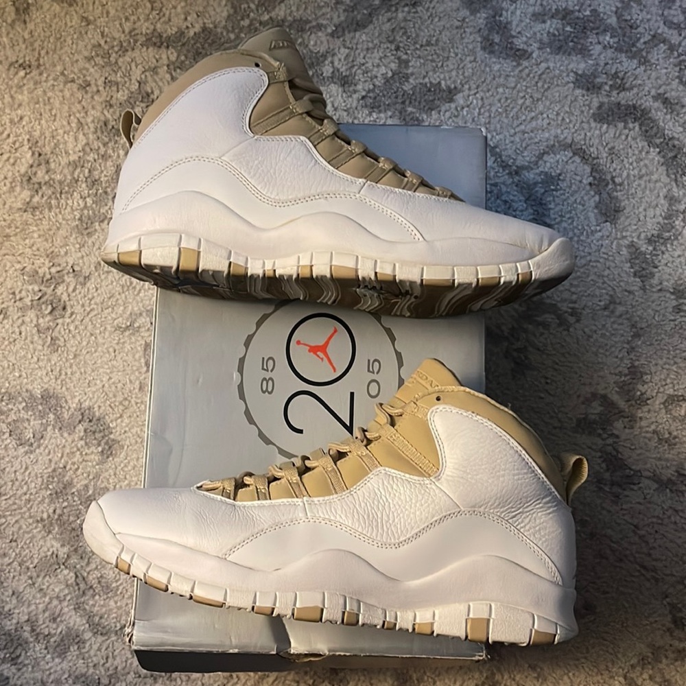 Size 12 - Jordan 10 Retro Linen 2005